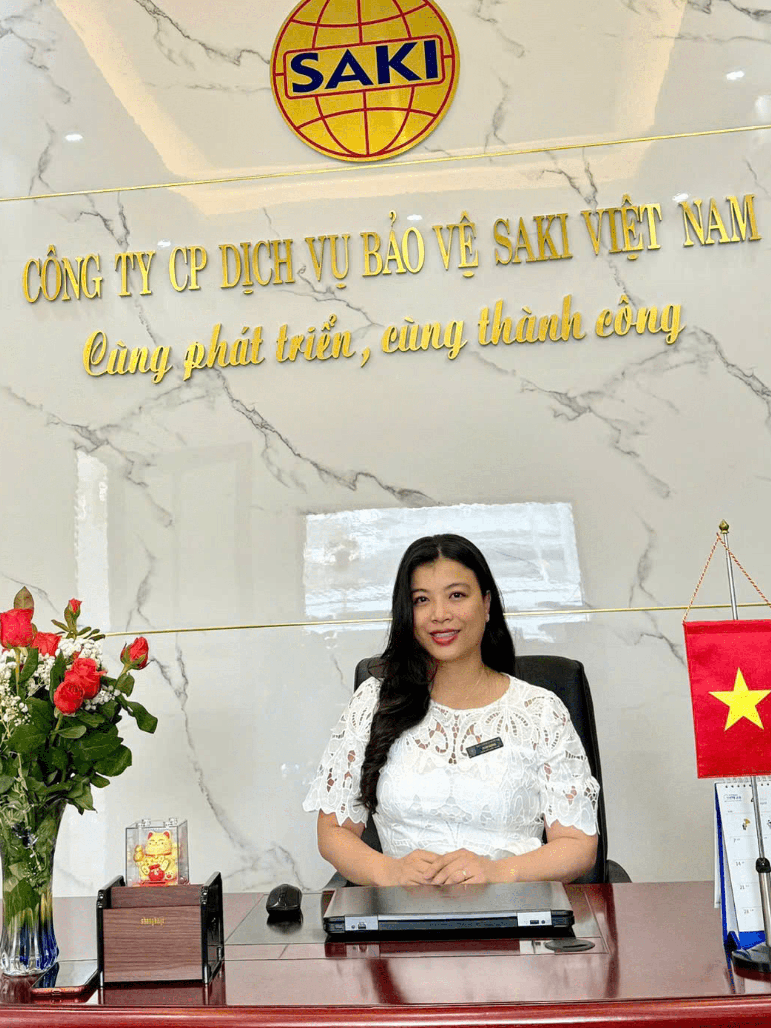 Thiet ke chua co ten